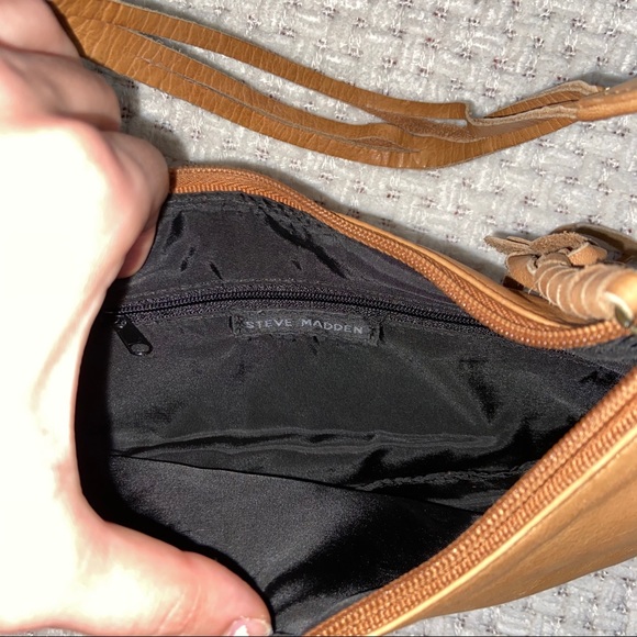 HP⭐️ Y2K Tan Leather Steve Madden Baguette Purse - Picture 7 of 8